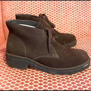 Clarks Chukka Desert Boot Brown Suede Leather EU38 US7
